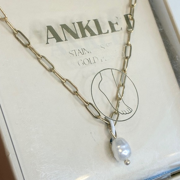 Estate Jewelry - Paperclip Chain Anklet Faux Pearl Accent Gold Tone Stainless Steel